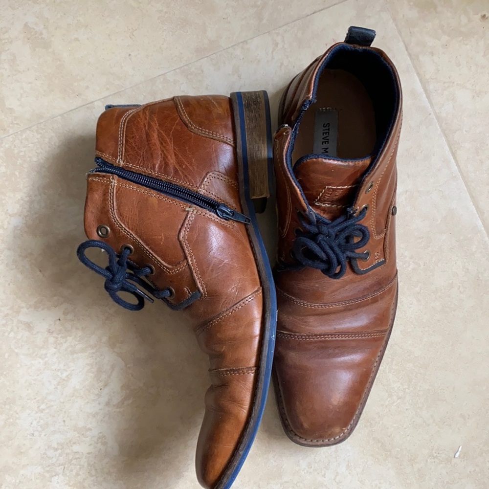 Steve Madden Zipper Boots